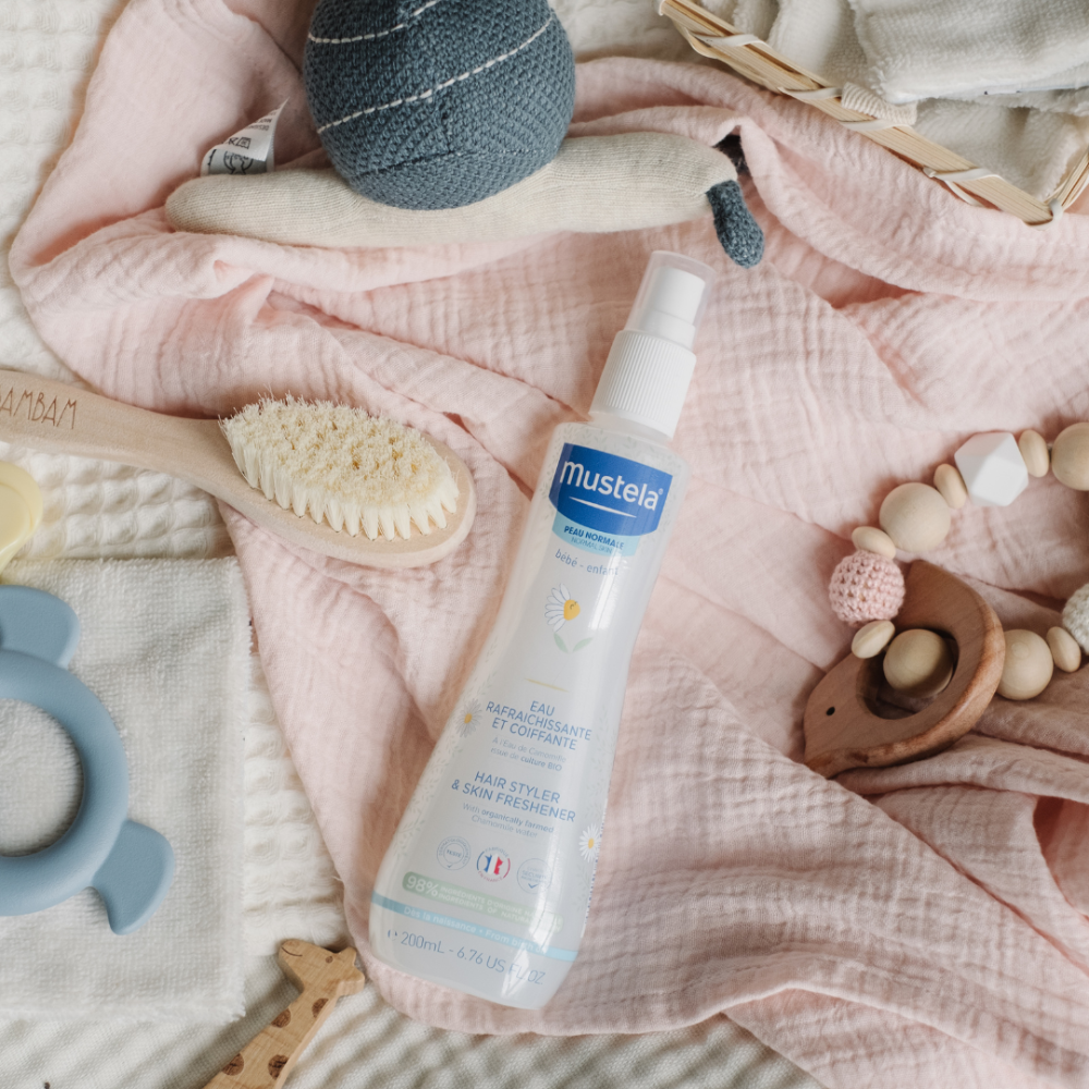 Mustela Refreshing Water